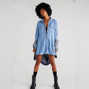 Like New Free People Sammi Denim Mini Dress Size Medium in Light Indigo